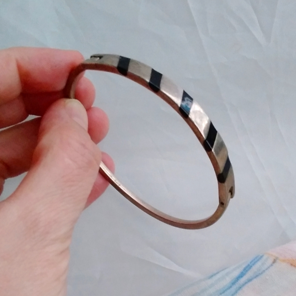 Vintage Silver Onyx Hinge Bracelet